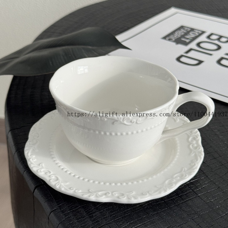 French Light Luxury Embossed F - đánh giá và giá Coffee Tea Games